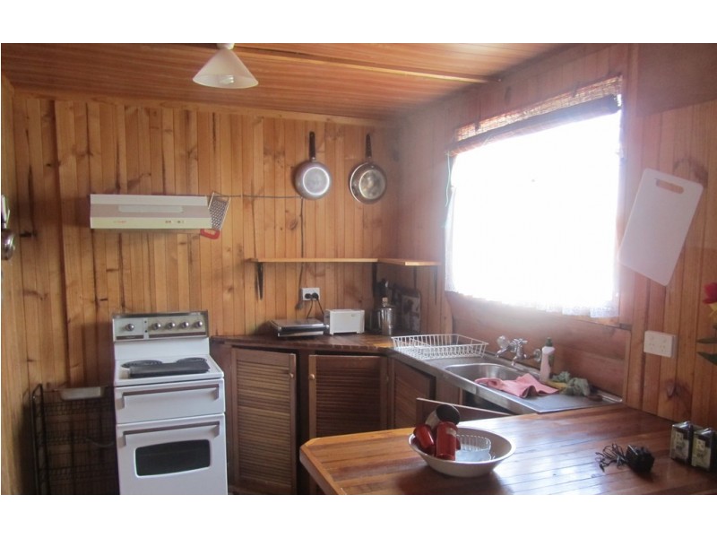 15 Mason Point Road, Eaglehawk Neck TAS 7179