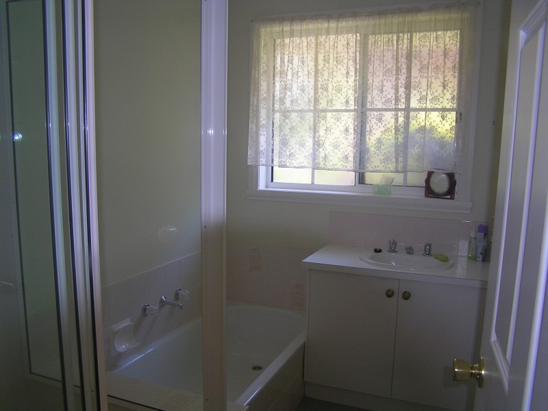 3/10 Stewart Court, Midway Point TAS 7171