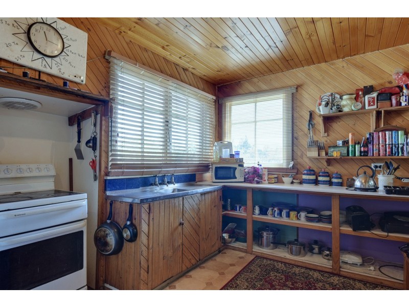 12 Spencer Street, Triabunna TAS 7190