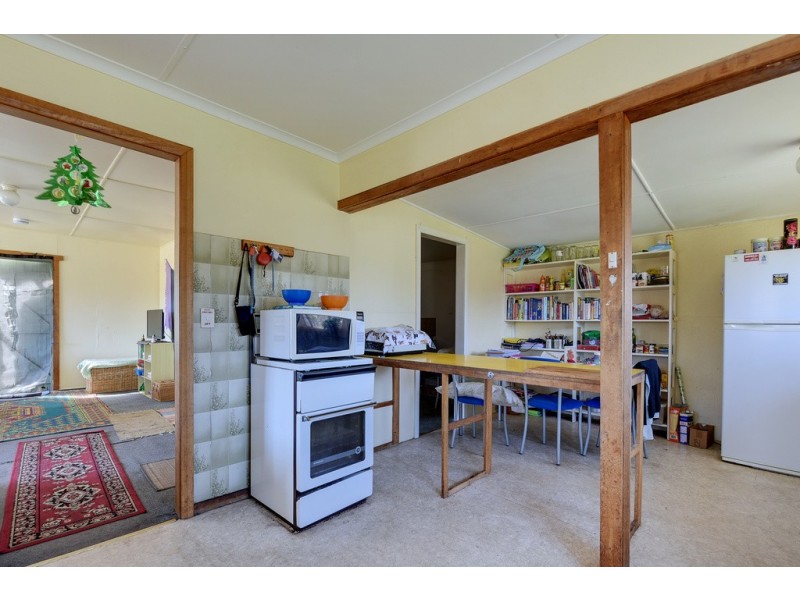 12 Spencer Street, Triabunna TAS 7190