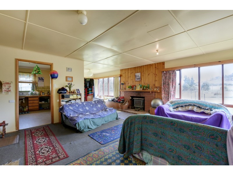 12 Spencer Street, Triabunna TAS 7190