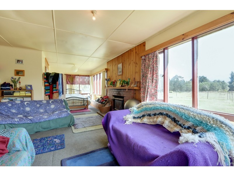 12 Spencer Street, Triabunna TAS 7190