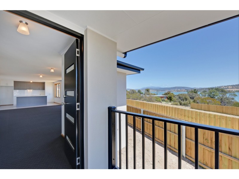 7 Barilla Court, Midway Point TAS 7171