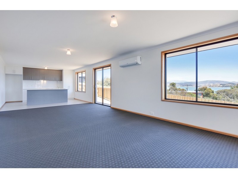 7 Barilla Court, Midway Point TAS 7171
