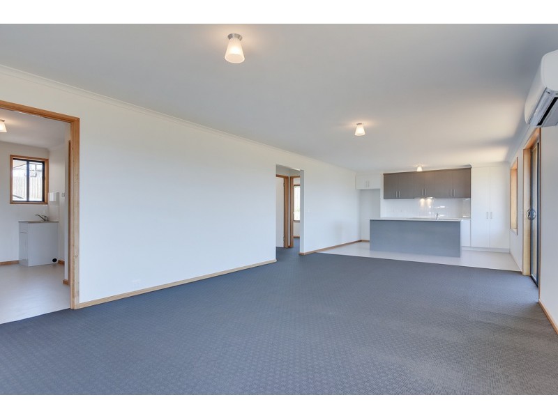 7 Barilla Court, Midway Point TAS 7171