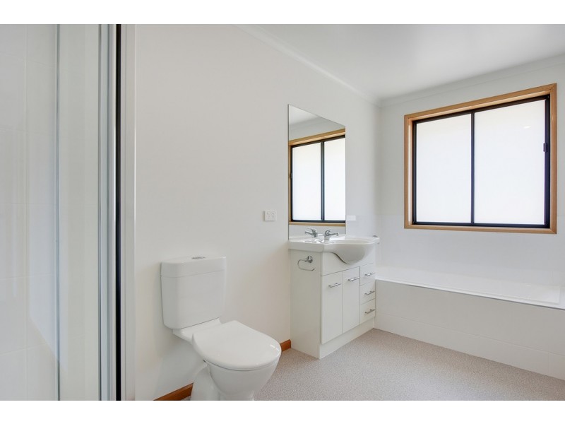 7 Barilla Court, Midway Point TAS 7171