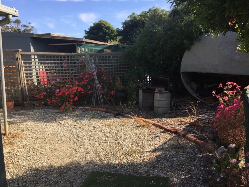220B Bay Road, Boomer Bay TAS 7177
