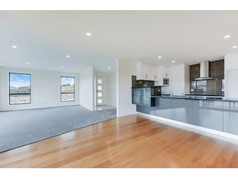 27 Barilla Court, Midway Point TAS 7171