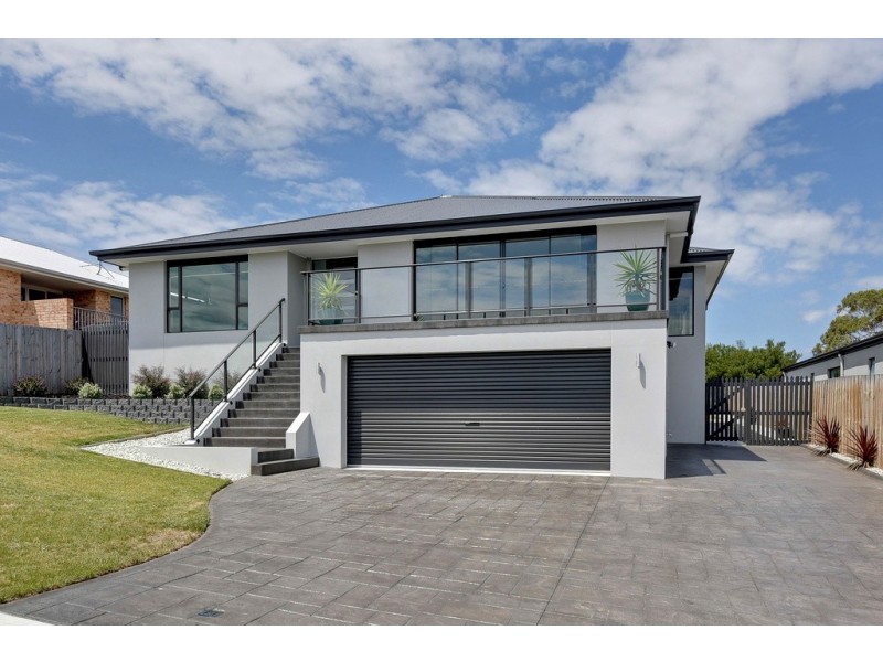 28 Abate Place, Midway Point TAS 7171