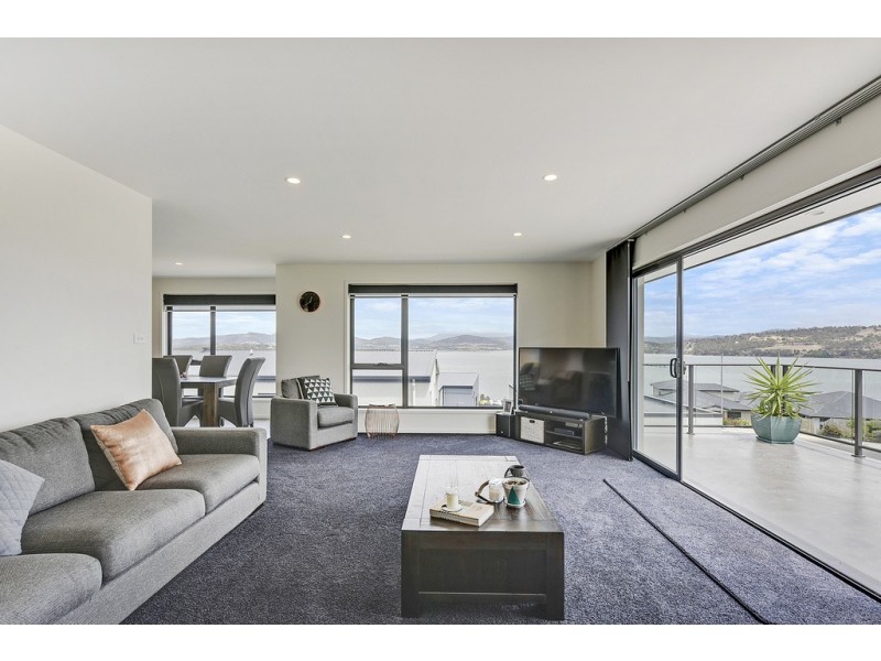28 Abate Place, Midway Point TAS 7171
