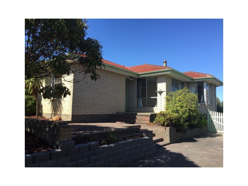 6 Singapore Street, Midway Point TAS 7171