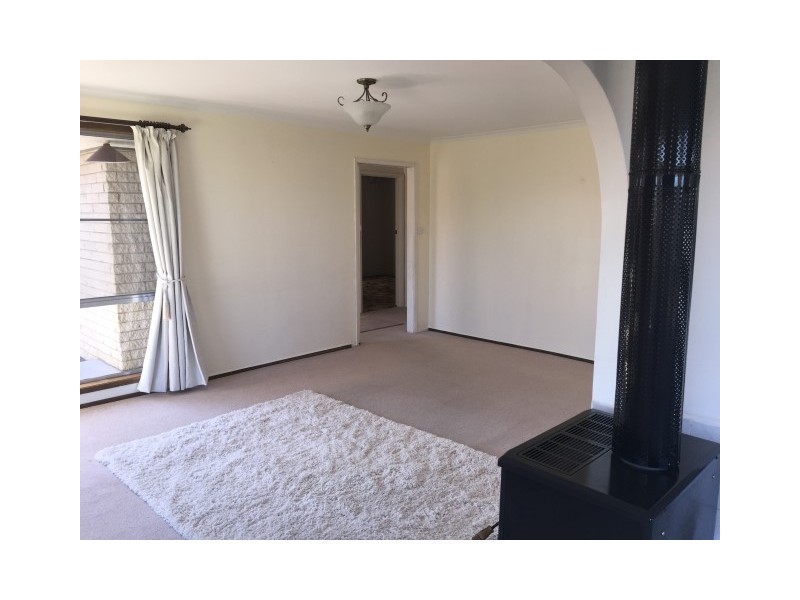 6 Singapore Street, Midway Point TAS 7171