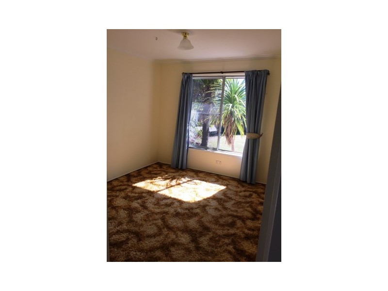 6 Singapore Street, Midway Point TAS 7171
