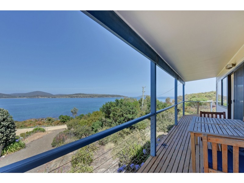 148 Apex Point Road, White Beach TAS 7184