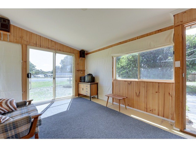 2 Fourth Avenue, Dodges Ferry TAS 7173