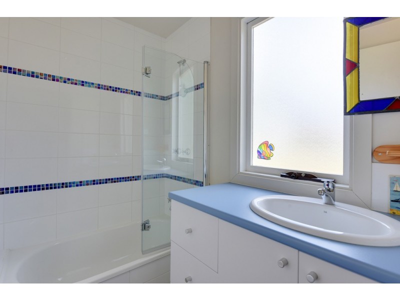 2 Fourth Avenue, Dodges Ferry TAS 7173