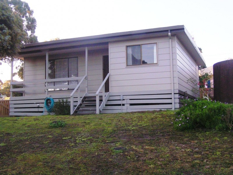 17 Moonar Street, Carlton TAS 7173