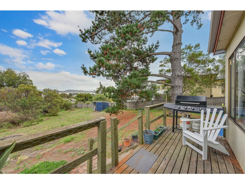 105 Lewisham Scenic Drive, Lewisham TAS 7173
