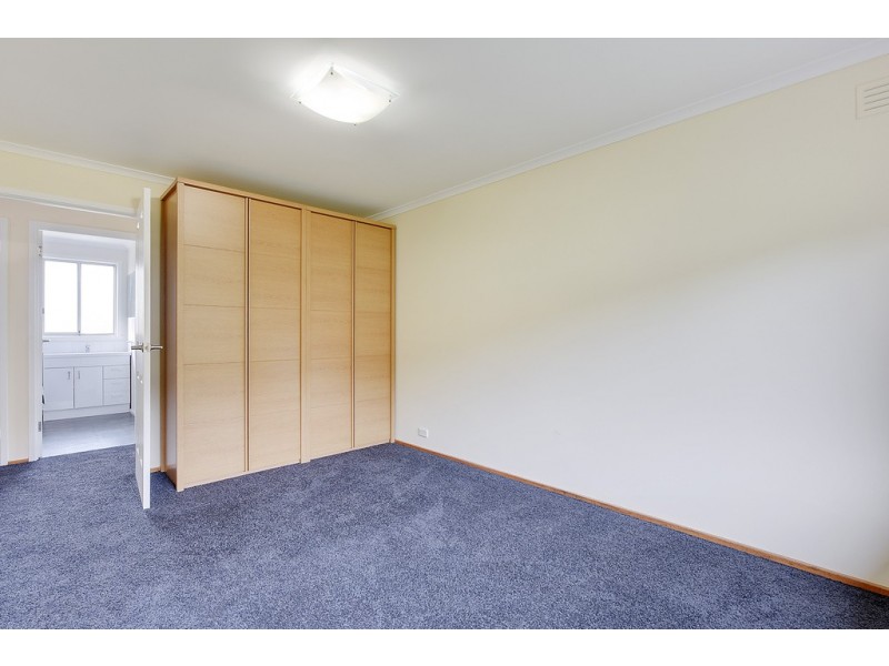 5 Sunray Court, Rokeby TAS 7019