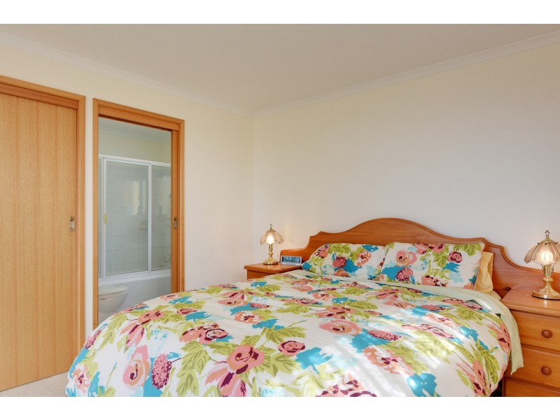 17 Mary Street, Orford TAS 7190