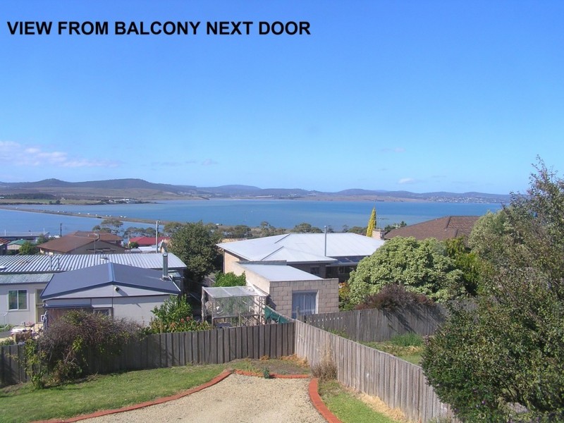 37 First Avenue, Midway Point TAS 7171