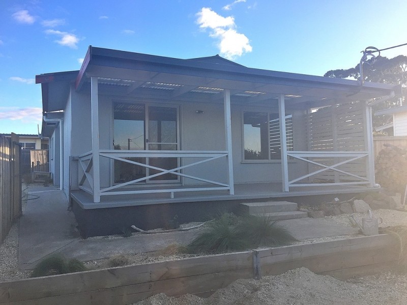 10 Fourth Avenue, Dodges Ferry TAS 7173
