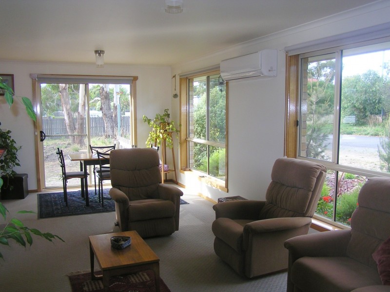 9 Eighth Avenue, Dodges Ferry TAS 7173