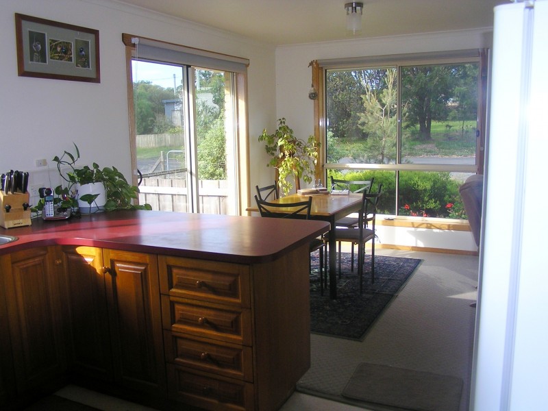 9 Eighth Avenue, Dodges Ferry TAS 7173