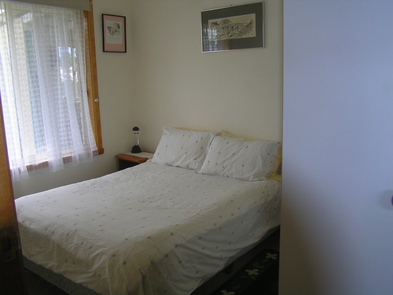 9 Eighth Avenue, Dodges Ferry TAS 7173