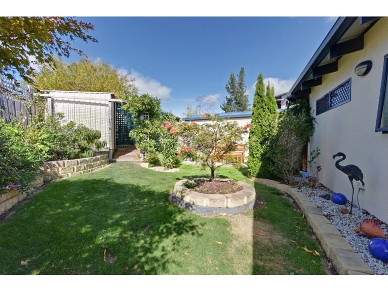 33 McKinly Street, Midway Point TAS 7171