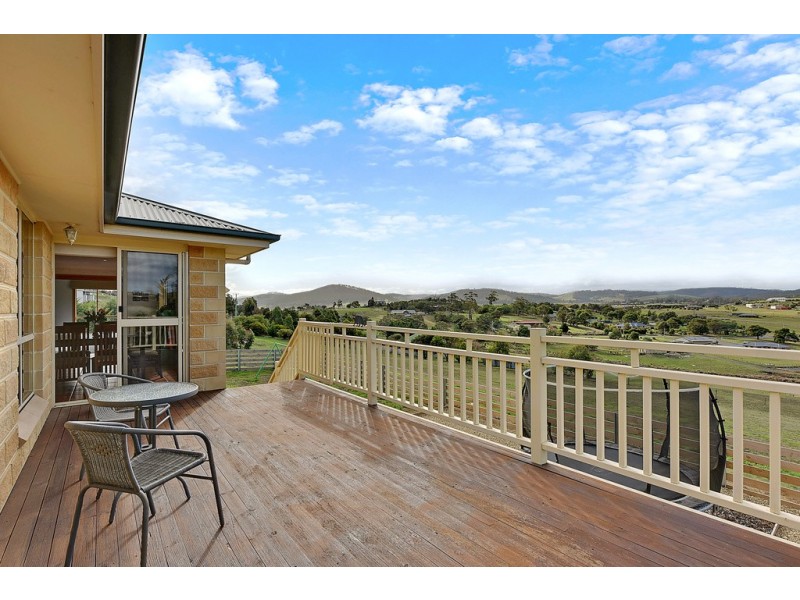 10 Lakeland Drive, Forcett TAS 7173