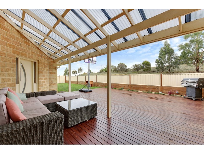 10 Lakeland Drive, Forcett TAS 7173