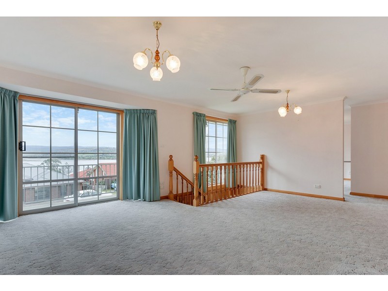 28 Reynolds Road, Midway Point TAS 7171