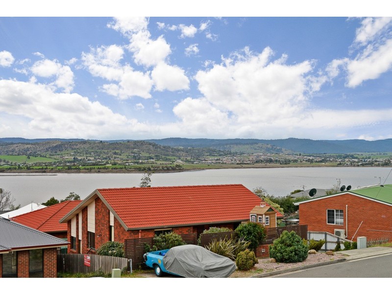 28 Reynolds Road, Midway Point TAS 7171