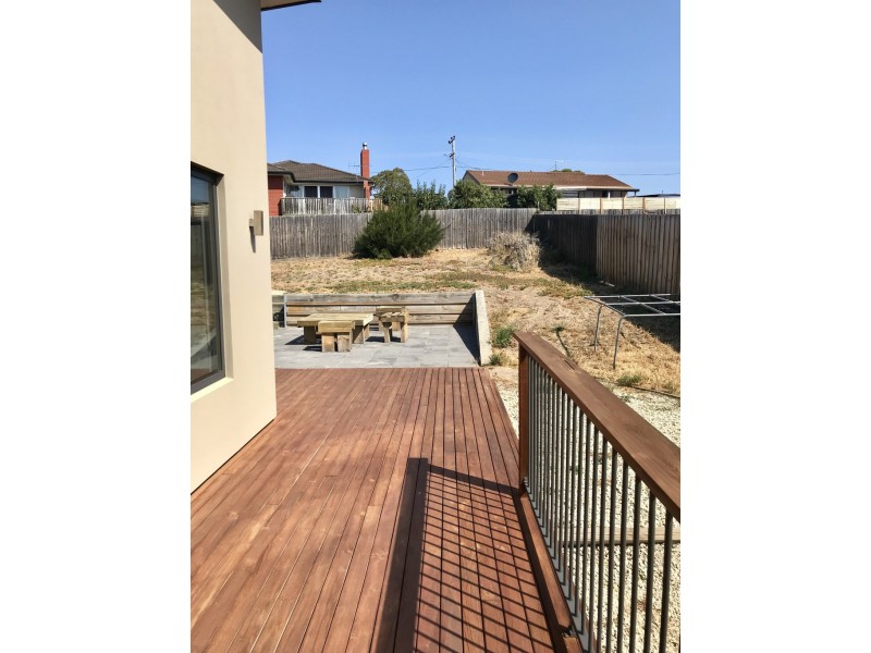 8 Northsun Place, Midway Point TAS 7171