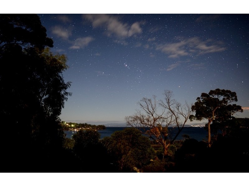 27 Lagoon Road, White Beach TAS 7184