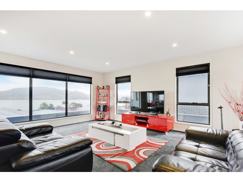 74 Reynolds Road, Midway Point TAS 7171