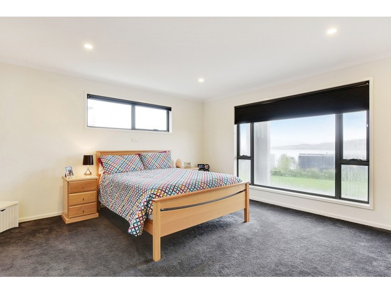 74 Reynolds Road, Midway Point TAS 7171