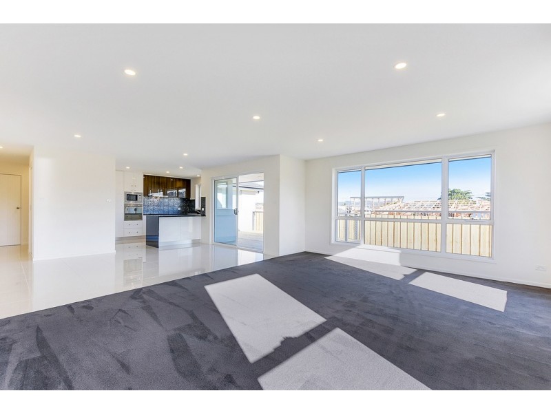 14 Barilla Court, Midway Point TAS 7171