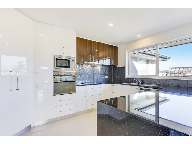 14 Barilla Court, Midway Point TAS 7171