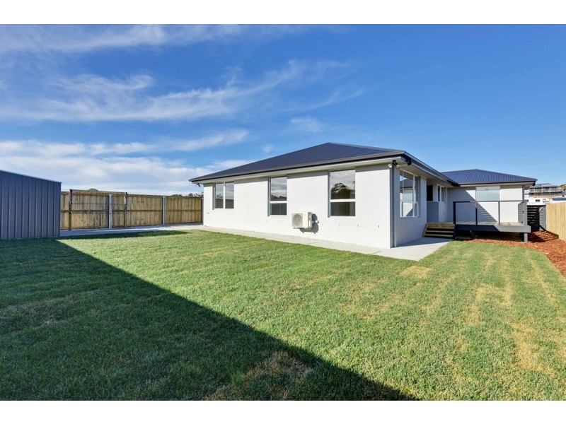 14 Barilla Court, Midway Point TAS 7171