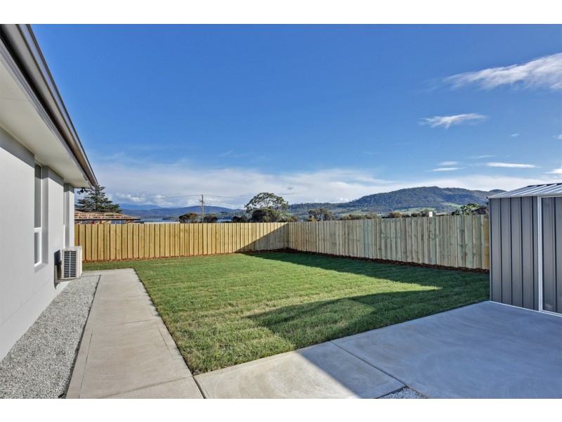 14 Barilla Court, Midway Point TAS 7171