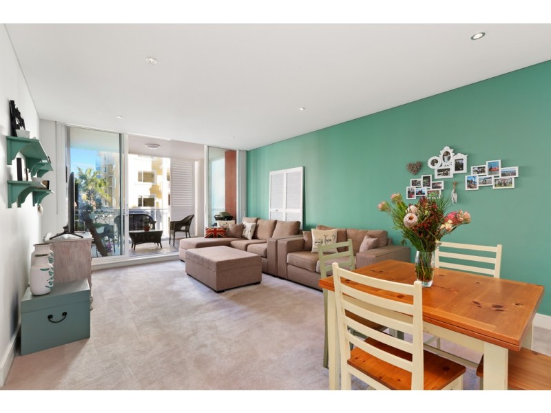 23/1 Palm Avenue, Breakfast Point NSW 2137