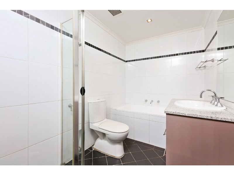 32/141 Bowden Street, Meadowbank NSW 2114