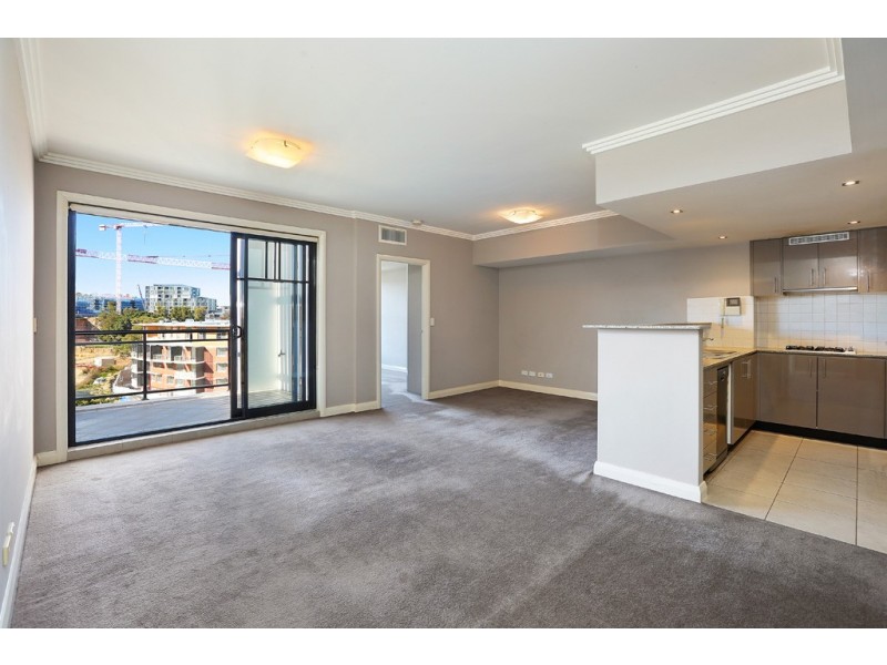 32/141 Bowden Street, Meadowbank NSW 2114