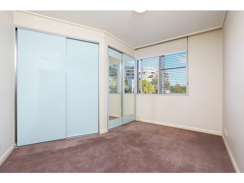 4 Amalfi Drive, Wentworth Point NSW 2127