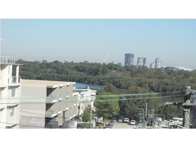 309/18 Woodlands Ave, Breakfast Point NSW 2137