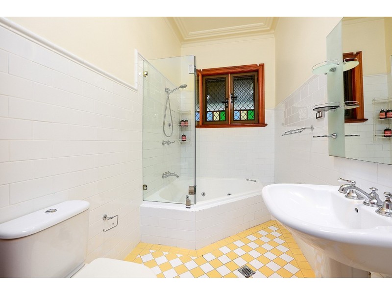 76 Cabarita Road, Concord NSW 2137