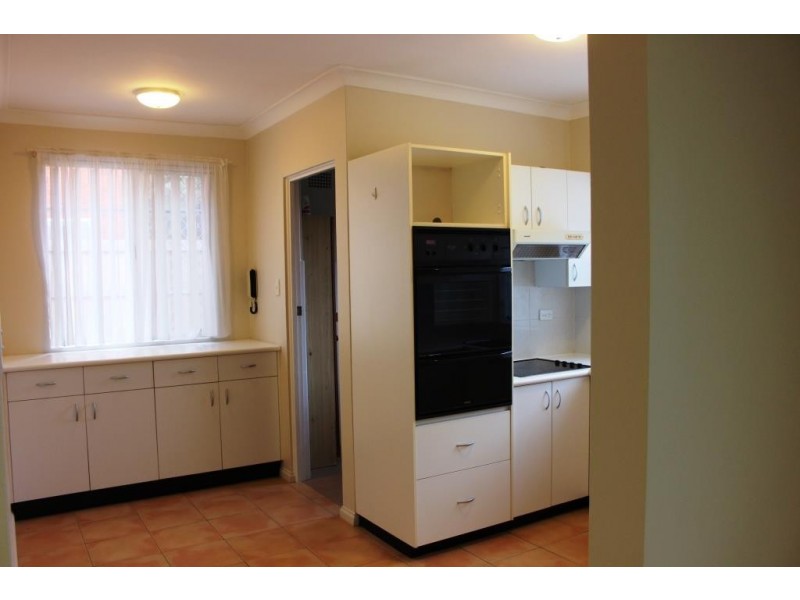 2/58 Bland Street, Ashfield NSW 2131