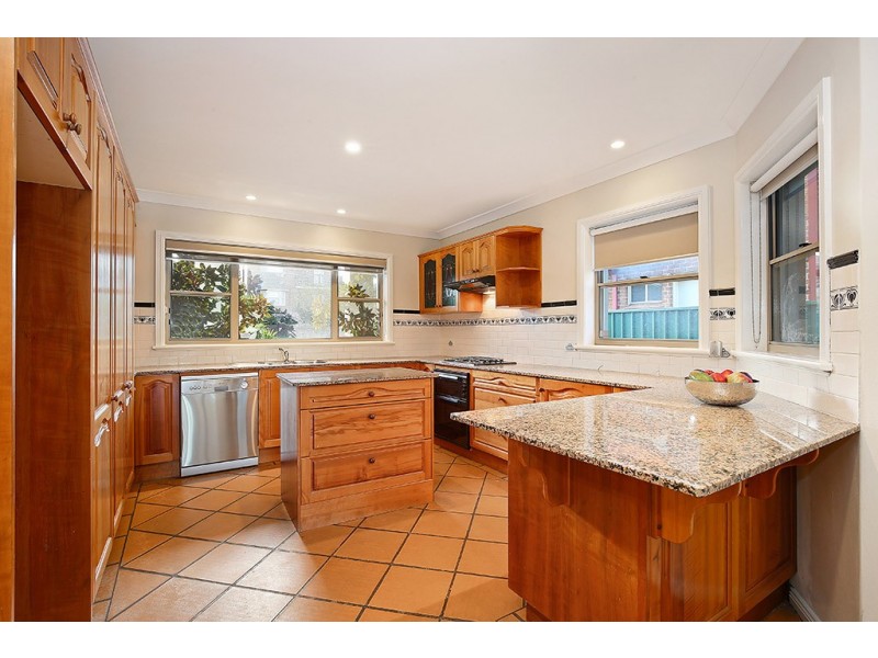 11 Collingwood Avenue, Cabarita NSW 2137